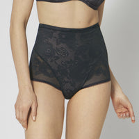 Triumph liekninantys apatiniai