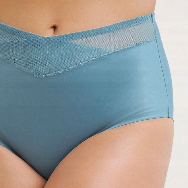 Triumph liekninantys apatiniai