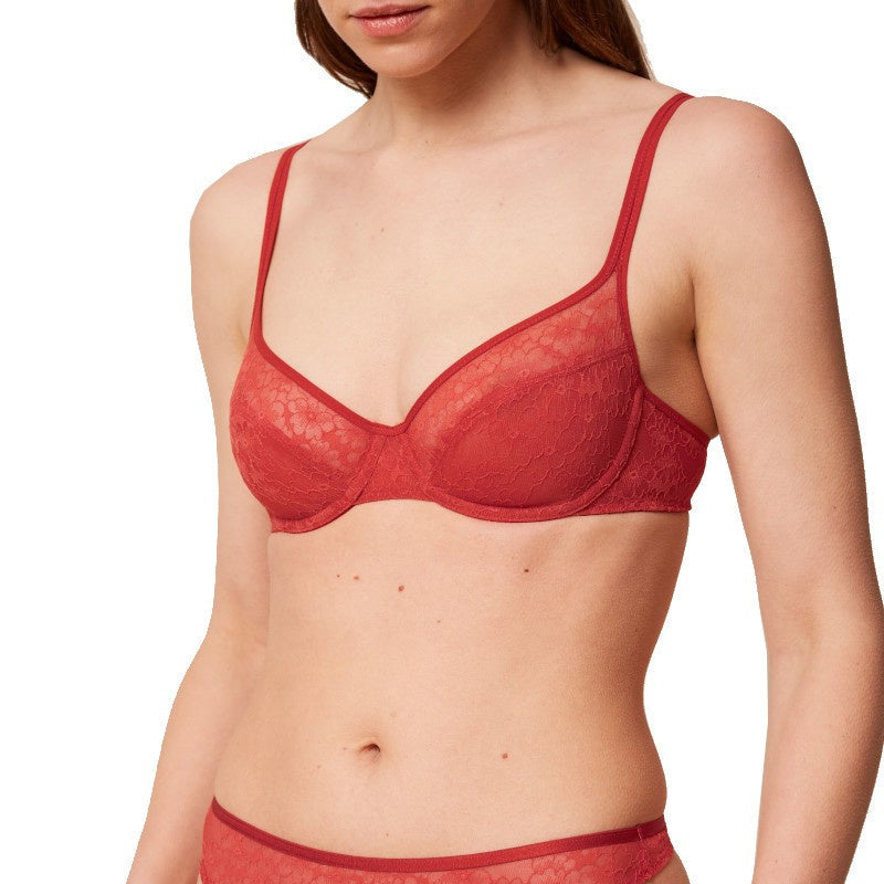 Triumph liemenėlė su lankeliais