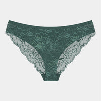 Triumph seksualios kelnaitės